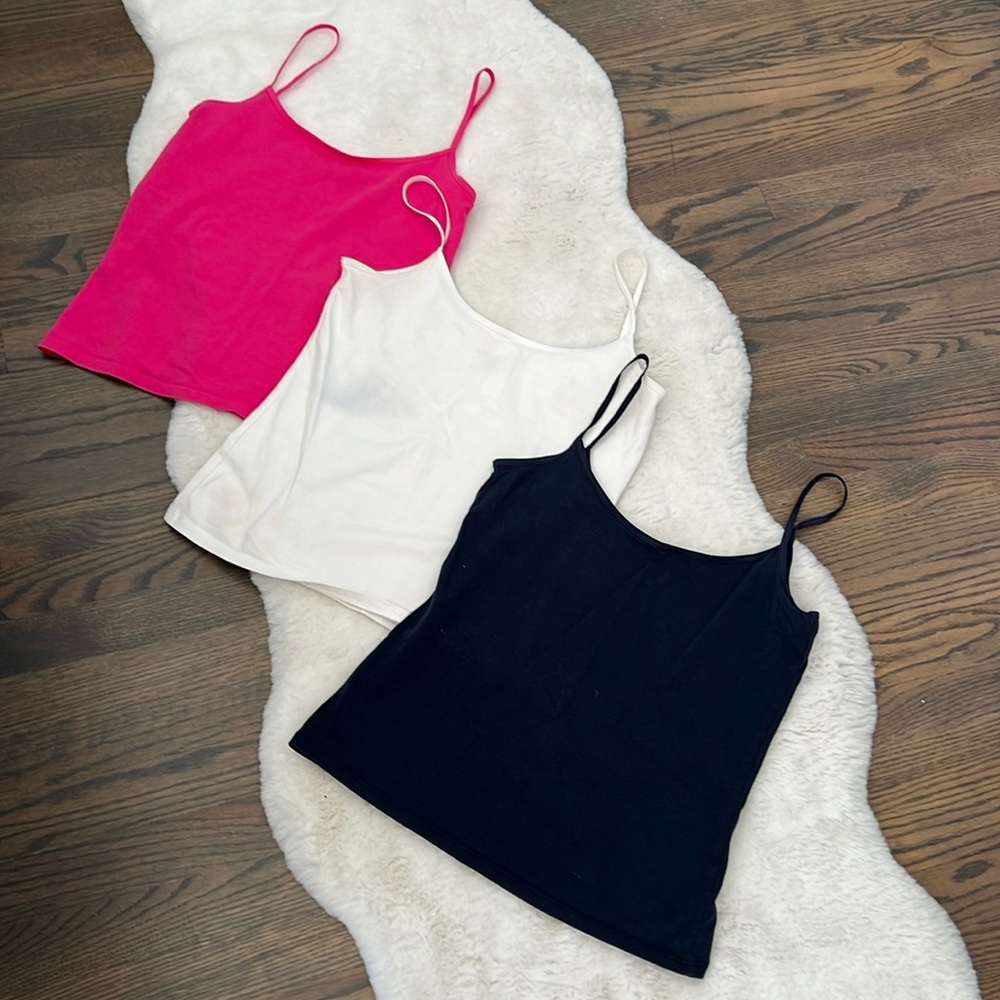 Old Navy tank tops size small